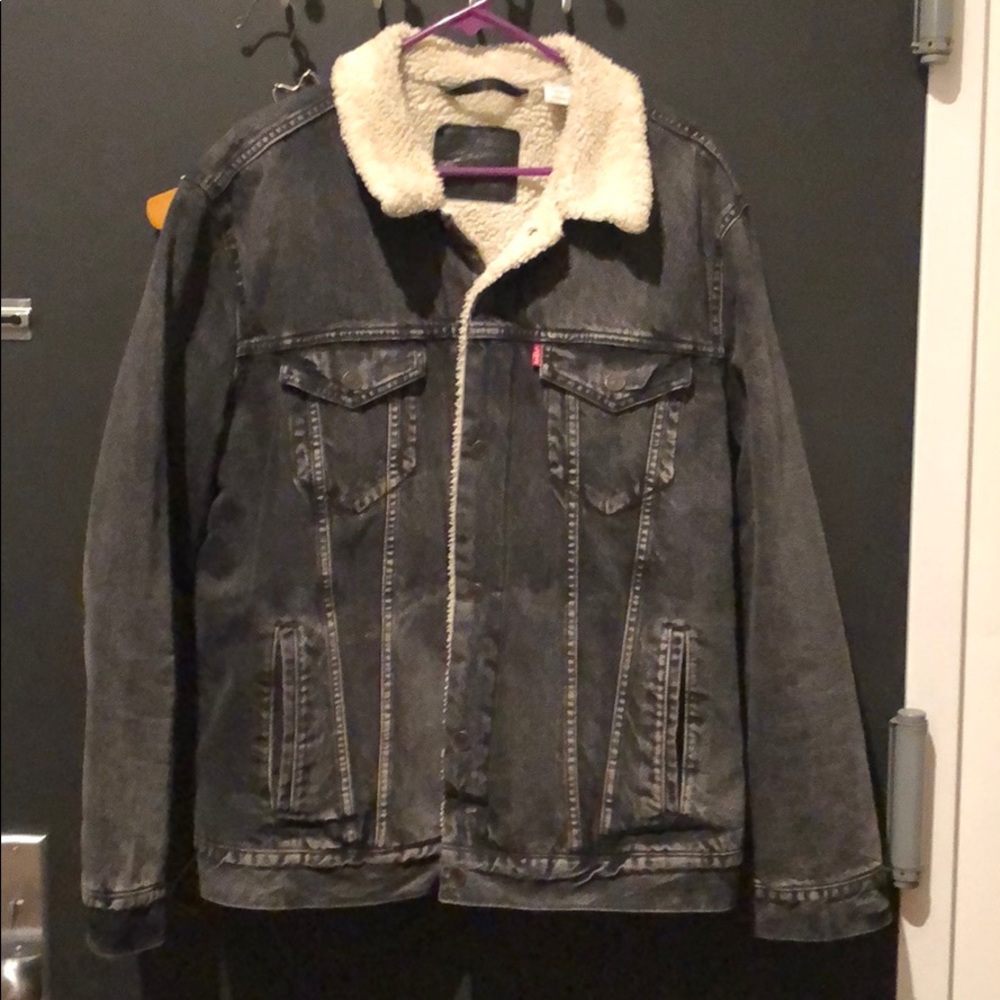 Levi’s trucker Sherpa jacket XL